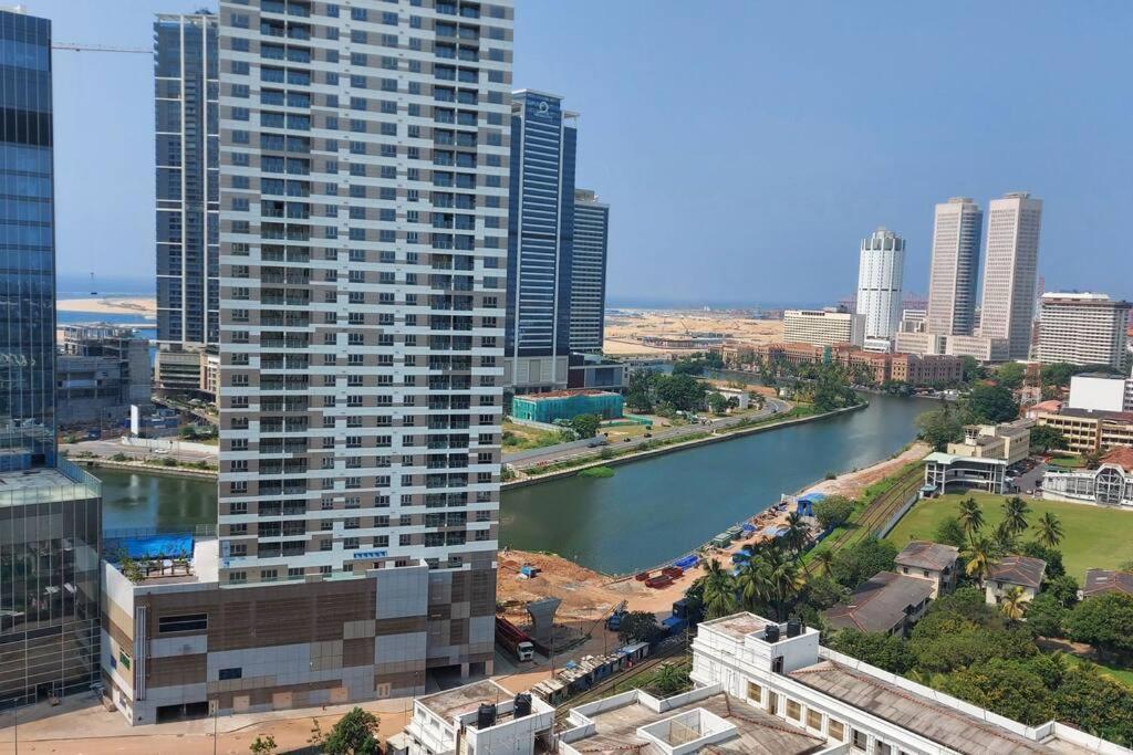 Jays Apartment - Colombo 02 At The Heart Of Convenience 외부 사진