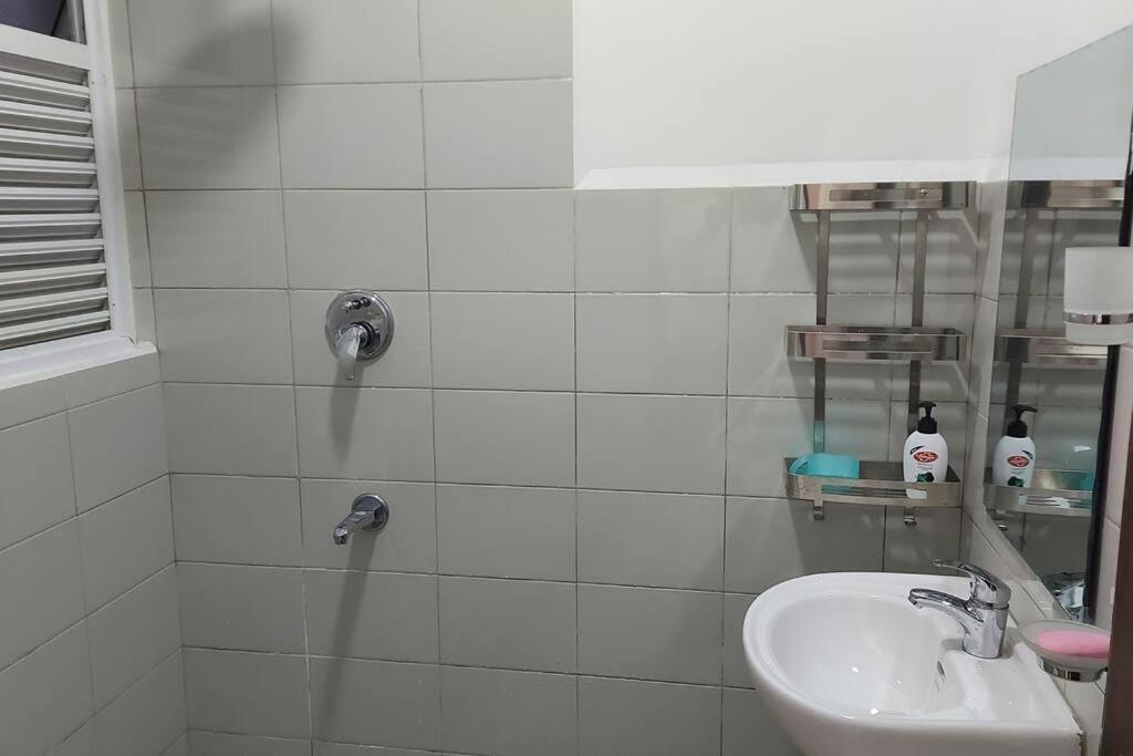 Jays Apartment - Colombo 02 At The Heart Of Convenience 외부 사진